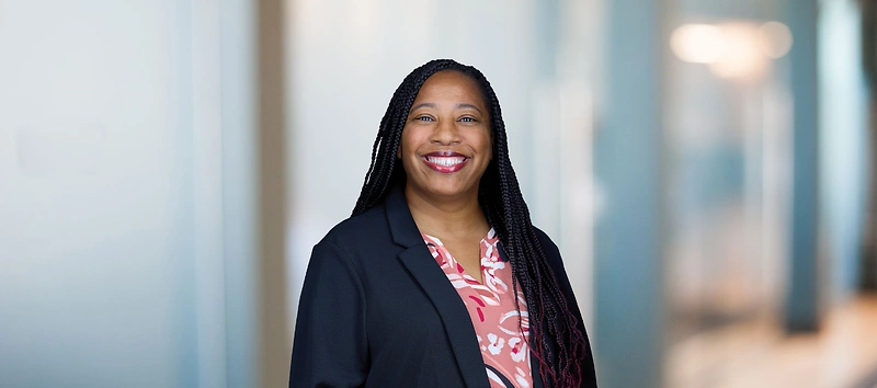 Photo of Kim Thomas